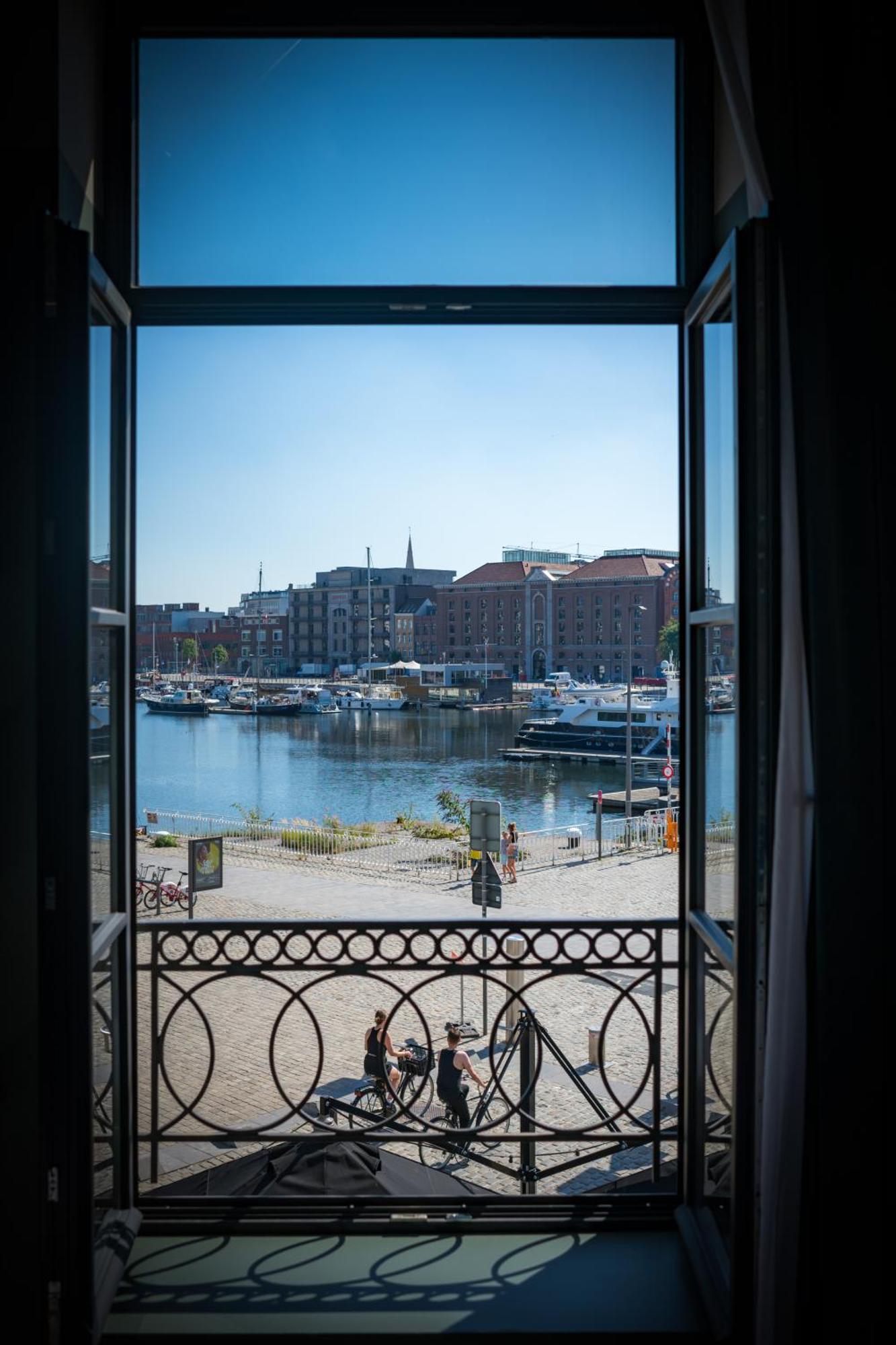 U Eat & Sleep 4* Anversa